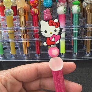 Hello Kitty Pink and Red Pen